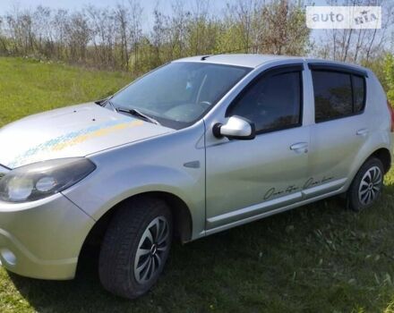 Дачія Sandero, об'ємом двигуна 1.2 л та пробігом 155 тис. км за 4600 $, фото 9 на Automoto.ua