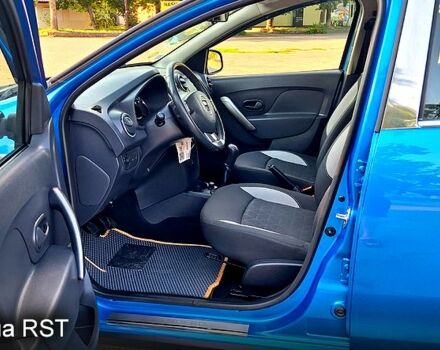 Дачия Сандеро, объемом двигателя 1.5 л и пробегом 167 тыс. км за 9300 $, фото 4 на Automoto.ua