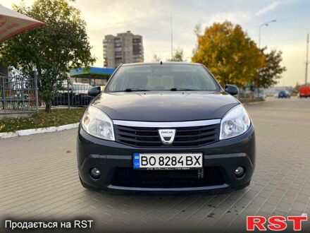 Дачія Sandero, об'ємом двигуна 1.4 л та пробігом 200 тис. км за 4900 $, фото 1 на Automoto.ua