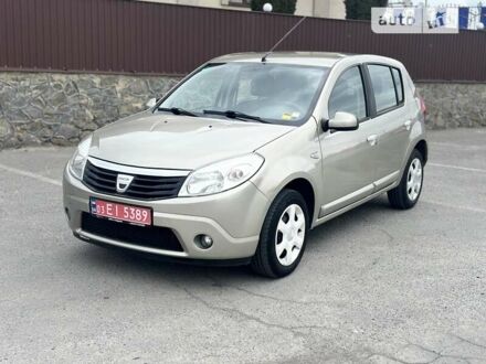 Дачія Sandero, об'ємом двигуна 1.4 л та пробігом 179 тис. км за 5499 $, фото 1 на Automoto.ua