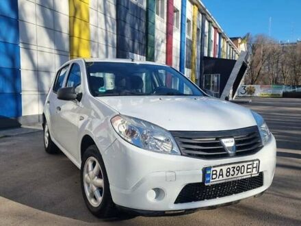 Дачія Sandero, об'ємом двигуна 1.39 л та пробігом 173 тис. км за 5000 $, фото 1 на Automoto.ua