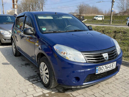 Дачія Sandero, об'ємом двигуна 1.4 л та пробігом 195 тис. км за 4200 $, фото 1 на Automoto.ua