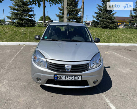 Дачія Sandero, об'ємом двигуна 1.4 л та пробігом 119 тис. км за 3600 $, фото 1 на Automoto.ua