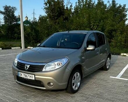 Дачія Sandero, об'ємом двигуна 1.1 л та пробігом 241 тис. км за 4500 $, фото 1 на Automoto.ua