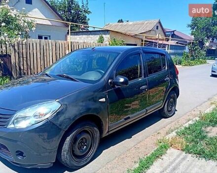 Серый Дачия Сандеро, объемом двигателя 1.4 л и пробегом 350 тыс. км за 3200 $, фото 4 на Automoto.ua