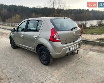 Серый Дачия Сандеро, объемом двигателя 1.4 л и пробегом 147 тыс. км за 4500 $, фото 5 на Automoto.ua
