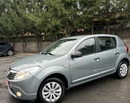 Дачія Sandero 2008 у Вінниці на Automoto.ua Сірий Дачія Sandero, об'ємом двигуна 1.6 л та пробігом 217 тис. км за 5299 $, фото 2 на Automoto.ua