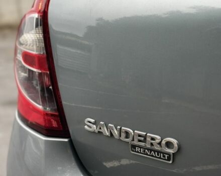 Дачія Sandero 2008 у Вінниці на Automoto.ua Сірий Дачія Sandero, об'ємом двигуна 1.6 л та пробігом 217 тис. км за 5299 $, фото 6 на Automoto.ua