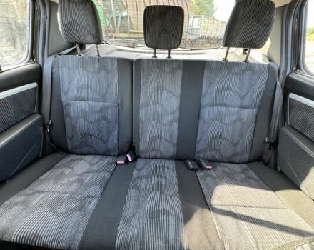 Серый Дачия Сандеро, объемом двигателя 1.4 л и пробегом 173 тыс. км за 5500 $, фото 14 на Automoto.ua