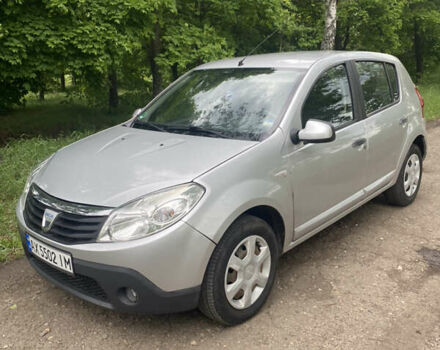 Серый Дачия Сандеро, объемом двигателя 1.4 л и пробегом 164 тыс. км за 4900 $, фото 1 на Automoto.ua