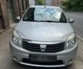 Серый Дачия Сандеро, объемом двигателя 1.6 л и пробегом 125 тыс. км за 5850 $, фото 1 на Automoto.ua