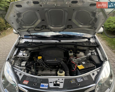 Сірий Дачія Sandero, об'ємом двигуна 1.6 л та пробігом 220 тис. км за 5350 $, фото 53 на Automoto.ua