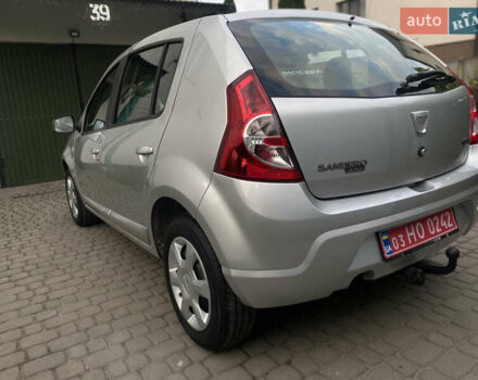 Сірий Дачія Sandero, об'ємом двигуна 1.6 л та пробігом 220 тис. км за 5350 $, фото 6 на Automoto.ua