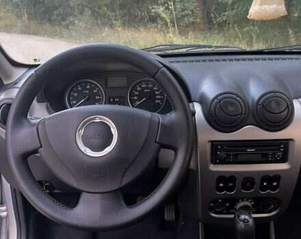 Сірий Дачія Sandero, об'ємом двигуна 1.39 л та пробігом 172 тис. км за 4900 $, фото 9 на Automoto.ua