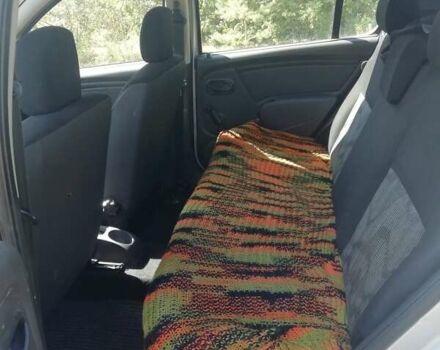 Сірий Дачія Sandero, об'ємом двигуна 1.4 л та пробігом 167 тис. км за 4100 $, фото 7 на Automoto.ua