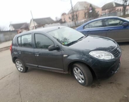 Серый Дачия Сандеро, объемом двигателя 1.4 л и пробегом 188 тыс. км за 5200 $, фото 1 на Automoto.ua