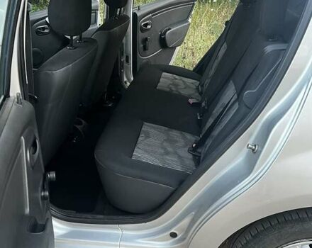 Сірий Дачія Sandero, об'ємом двигуна 1.39 л та пробігом 172 тис. км за 4900 $, фото 16 на Automoto.ua