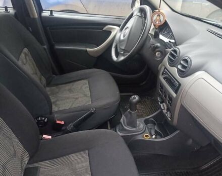 Серый Дачия Сандеро, объемом двигателя 1.4 л и пробегом 188 тыс. км за 5200 $, фото 6 на Automoto.ua