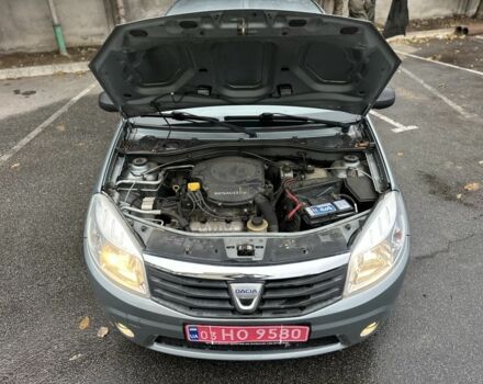 Дачія Sandero 2008 у Вінниці на Automoto.ua Сірий Дачія Sandero, об'ємом двигуна 1.6 л та пробігом 217 тис. км за 5299 $, фото 23 на Automoto.ua