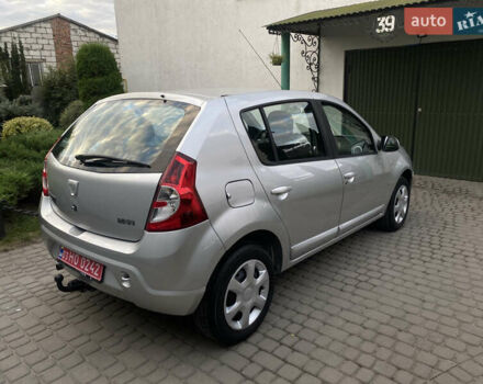 Сірий Дачія Sandero, об'ємом двигуна 1.6 л та пробігом 220 тис. км за 5350 $, фото 2 на Automoto.ua