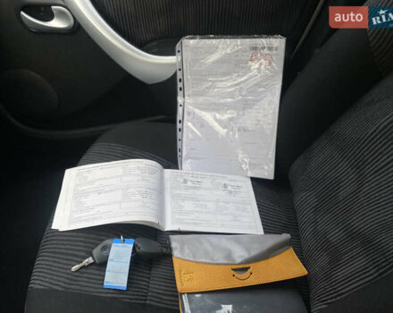 Сірий Дачія Sandero, об'ємом двигуна 1.6 л та пробігом 220 тис. км за 5350 $, фото 64 на Automoto.ua