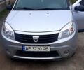 Сірий Дачія Sandero, об'ємом двигуна 1.4 л та пробігом 293 тис. км за 4000 $, фото 6 на Automoto.ua