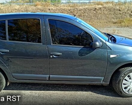 Серый Дачия Сандеро, объемом двигателя 1.1 л и пробегом 248 тыс. км за 4100 $, фото 1 на Automoto.ua