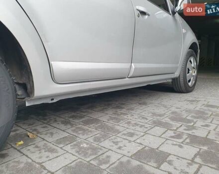 Серый Дачия Сандеро, объемом двигателя 1.4 л и пробегом 232 тыс. км за 4800 $, фото 16 на Automoto.ua