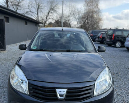 Серый Дачия Сандеро, объемом двигателя 1.4 л и пробегом 204 тыс. км за 4999 $, фото 3 на Automoto.ua