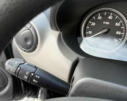 Серый Дачия Сандеро, объемом двигателя 1.4 л и пробегом 204 тыс. км за 4999 $, фото 109 на Automoto.ua