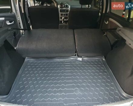 Серый Дачия Сандеро, объемом двигателя 1.4 л и пробегом 232 тыс. км за 4800 $, фото 20 на Automoto.ua