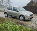 Сірий Дачія Sandero, об'ємом двигуна 1.39 л та пробігом 205 тис. км за 4300 $, фото 1 на Automoto.ua