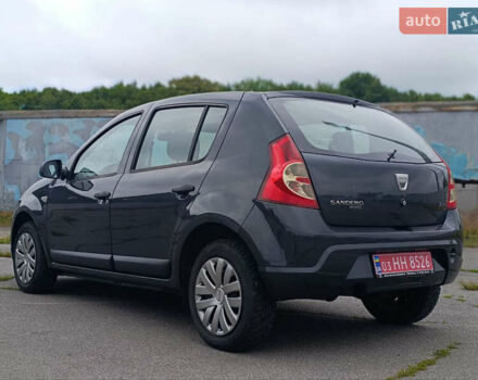 Серый Дачия Сандеро, объемом двигателя 1.2 л и пробегом 148 тыс. км за 4850 $, фото 4 на Automoto.ua