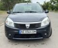 Сірий Дачія Sandero, об'ємом двигуна 1.6 л та пробігом 100 тис. км за 4102 $, фото 1 на Automoto.ua
