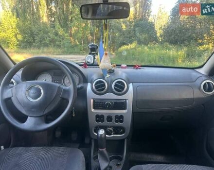 Сірий Дачія Sandero, об'ємом двигуна 1.6 л та пробігом 273 тис. км за 5000 $, фото 11 на Automoto.ua