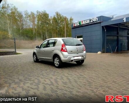 Сірий Дачія Sandero, об'ємом двигуна 1.4 л та пробігом 183 тис. км за 5300 $, фото 4 на Automoto.ua