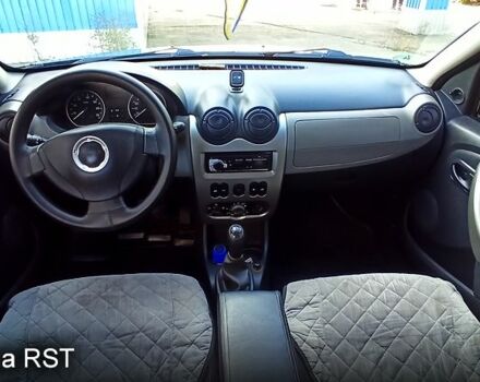 Серый Дачия Сандеро, объемом двигателя 1.1 л и пробегом 248 тыс. км за 4100 $, фото 4 на Automoto.ua