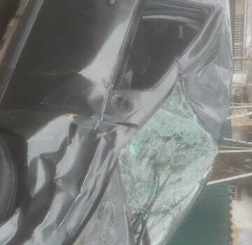 Серый Дачия Сандеро, объемом двигателя 1.39 л и пробегом 250 тыс. км за 1500 $, фото 4 на Automoto.ua