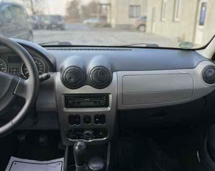 Серый Дачия Сандеро, объемом двигателя 1.4 л и пробегом 204 тыс. км за 4999 $, фото 95 на Automoto.ua