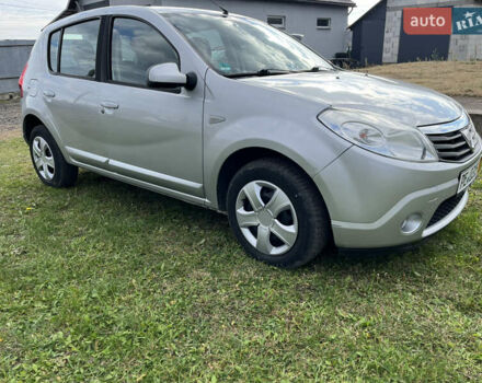 Серый Дачия Сандеро, объемом двигателя 0 л и пробегом 215 тыс. км за 4800 $, фото 4 на Automoto.ua