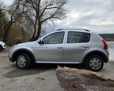 Сірий Дачія Sandero, об'ємом двигуна 1.6 л та пробігом 62 тис. км за 7500 $, фото 5 на Automoto.ua
