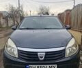 Серый Дачия Сандеро, объемом двигателя 1.6 л и пробегом 222 тыс. км за 3900 $, фото 1 на Automoto.ua