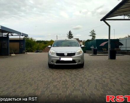 Сірий Дачія Sandero, об'ємом двигуна 1.4 л та пробігом 183 тис. км за 5300 $, фото 1 на Automoto.ua