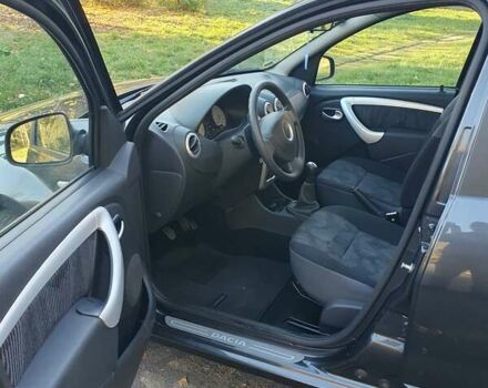 Сірий Дачія Sandero, об'ємом двигуна 1.6 л та пробігом 129 тис. км за 6150 $, фото 23 на Automoto.ua