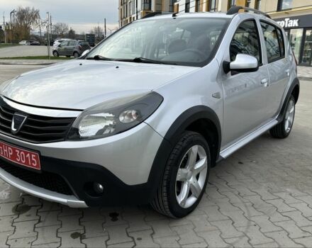 Серый Дачия Сандеро, объемом двигателя 1.6 л и пробегом 175 тыс. км за 6600 $, фото 5 на Automoto.ua