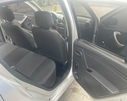 Дачия Сандеро 2009 в Виннице на Automoto.ua Серый Дачия Сандеро, объемом двигателя 1.4 л и пробегом 169 тыс. км за 4200 $, фото 7 на Automoto.ua