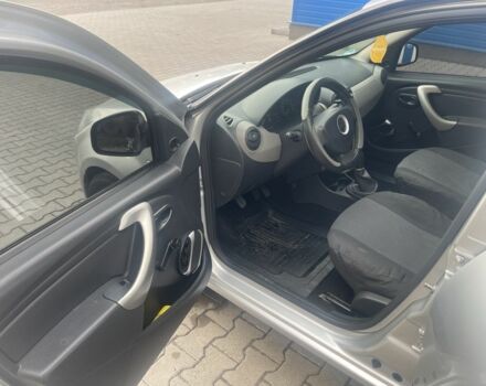 Дачия Сандеро 2009 в Виннице на Automoto.ua Серый Дачия Сандеро, объемом двигателя 1.4 л и пробегом 169 тыс. км за 4200 $, фото 5 на Automoto.ua