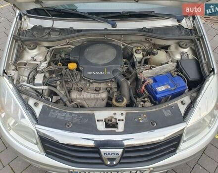 Серый Дачия Сандеро, объемом двигателя 1.4 л и пробегом 232 тыс. км за 4800 $, фото 17 на Automoto.ua