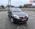 Серый Дачия Сандеро, объемом двигателя 1.6 л и пробегом 197 тыс. км за 5600 $, фото 1 на Automoto.ua