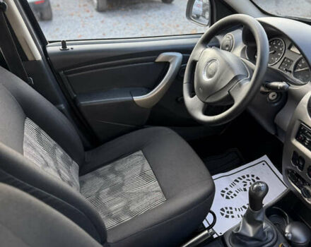 Серый Дачия Сандеро, объемом двигателя 1.4 л и пробегом 204 тыс. км за 4999 $, фото 87 на Automoto.ua